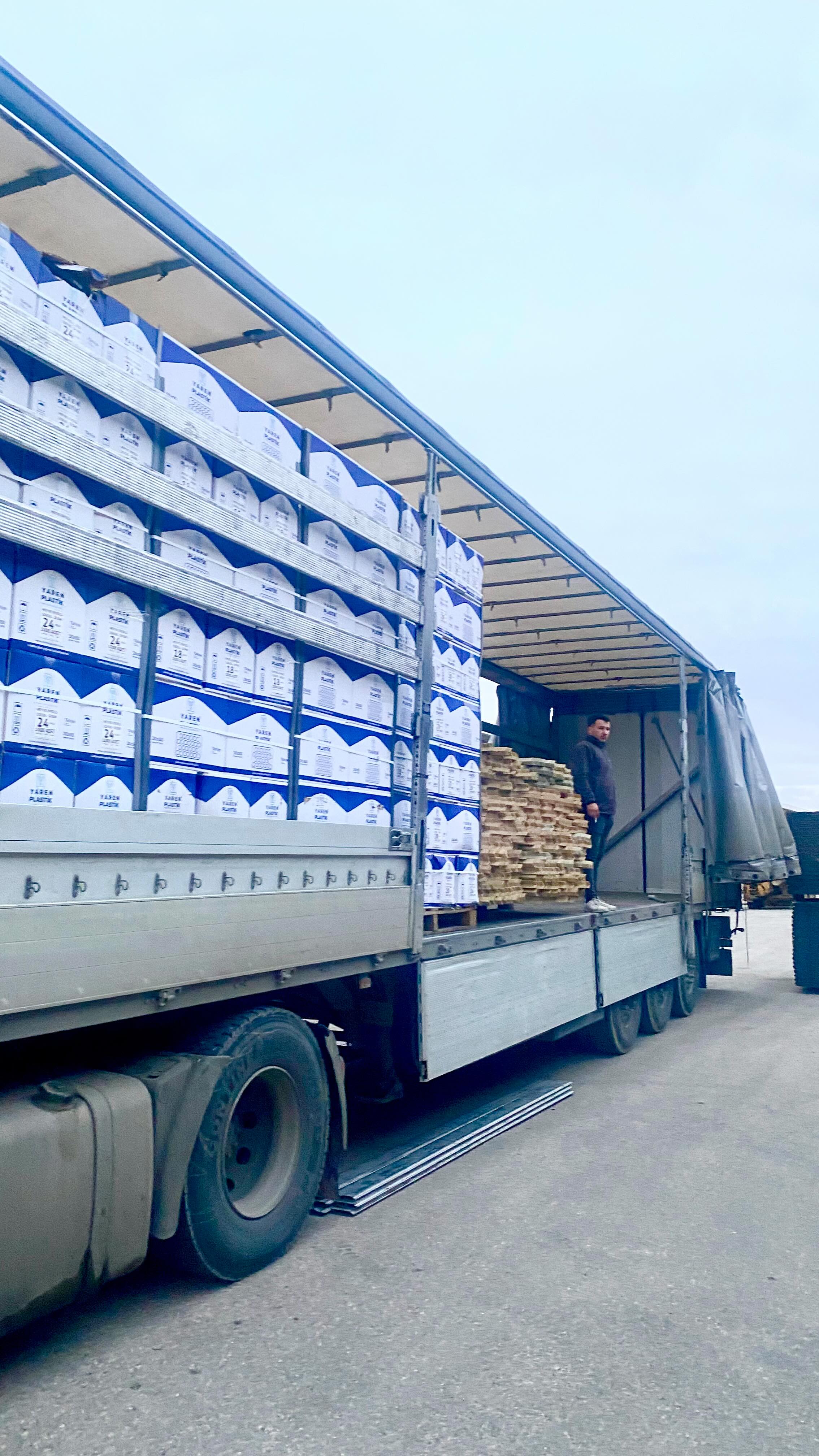 Isparta’daki iş ortaklarımıza verdiğimiz sözü tutmanın gururunu yaşıyoruz. Malzemelerimizi, titizlikle yükleyip hazırlık aşamasını tamamlandık hızla hedefine doğru ilerliyor!⏱️ Kalite ve güven, her zaman önceliğimizdir.www.sanatgrup.com#SanatGrup #Lojistik #Sevkiyat #TırYolculuğu #Isparta #IspartaNakliyat #ProjeSevkiyatı #MalzemeGönderimi #GüvenilirNakliye #Timelapse #VideoMarketing #Kurumsal #Hız #Çalışıyoruz #Yolculuk